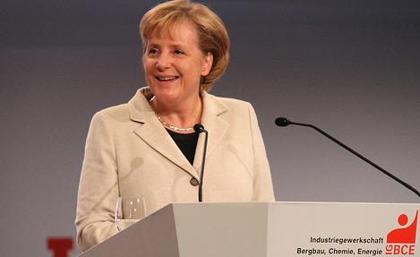 Empresários e políticos aprovam Angela Merkel