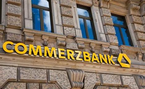 Commerzbank AG - Julia Schwager