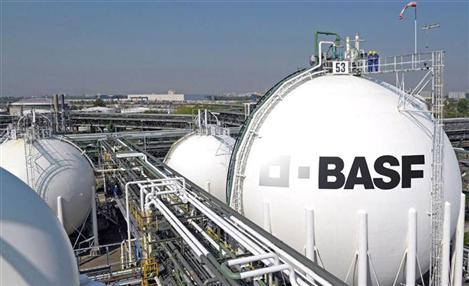 Produto da BASF é utilizado em carros da Volkswagen