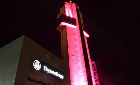 Outubro Rosa: ThyssenKrupp ilumina torre no RS