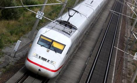 Deutsche Bahn comemora 175 anos de atuação