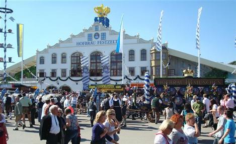 Oktoberfest movimenta comércio de Munique